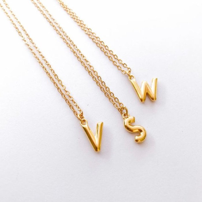 Collar Inicial Mutati
