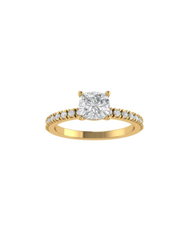 Cushion Pavè engagement ring 5.6mm