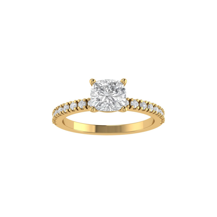Cushion Pavè engagement ring 5.6mm