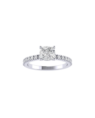 Cushion Pavè engagement ring 5.6mm