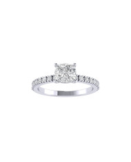 Cushion Pavè engagement ring 5.6mm