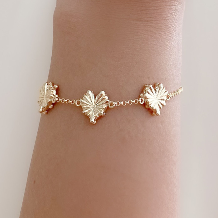 Pulsera Tres Corazóa Mini Rosa Pulsera Tres Corazóa Mini Rosa