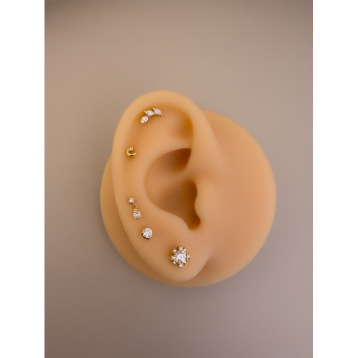 PIERCING LIORA