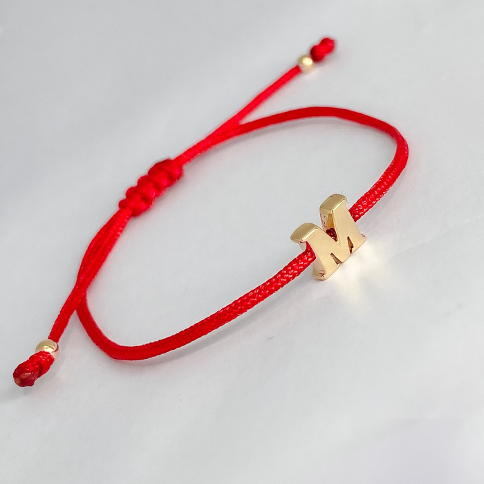 Pulsera cordón + Inicial Oro 18K