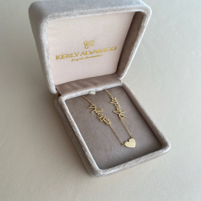 Collar + nombres y corazón Oro 18K Collar + nombres y corazón Oro 18K